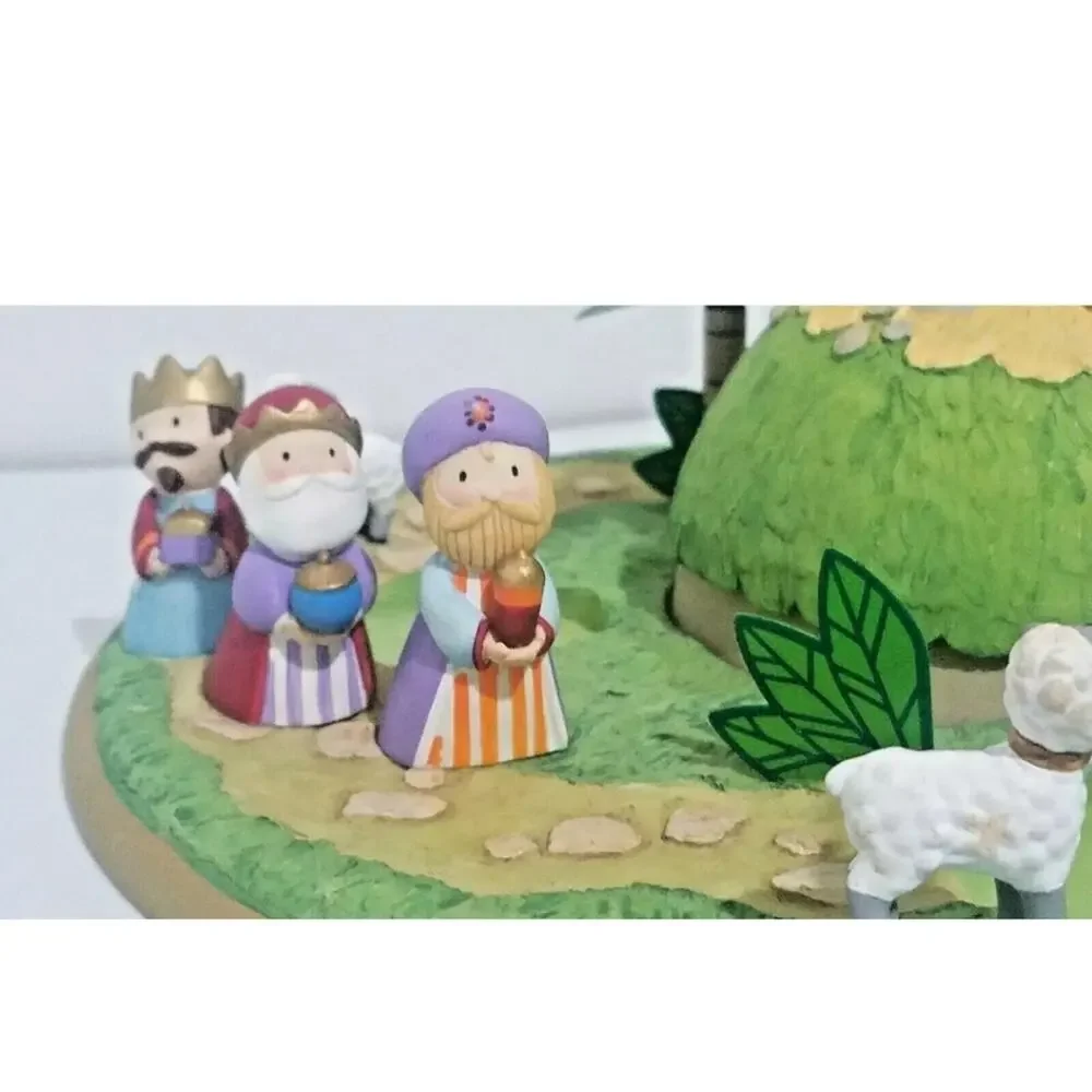 Hallmark Christmas Nativity Votive Candle Holder Manger 2005 Wise Men Animals